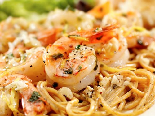 Easy-to-Make Creamy Garlic Shrimp Pasta